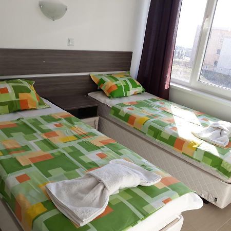 Anna Marina Apartments Sveti Vlas Exterior photo