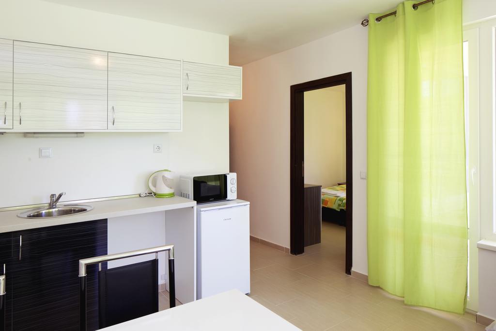 Anna Marina Apartments Sveti Vlas Exterior photo