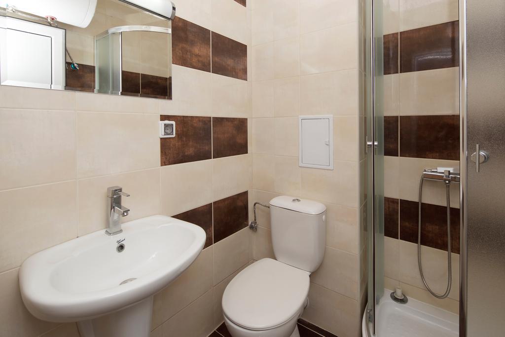 Anna Marina Apartments Sveti Vlas Exterior photo